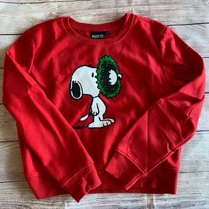•Peanuts• holiday snoopy crewneck